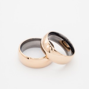 ALIANÇA MOEDA  REDONDA 7 M.M ANATÔMICA POR DENTRO COM FORRO DE AÇO