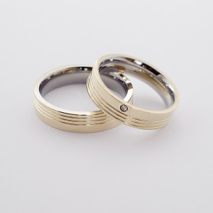 ALIANÇA MOEDA QUADRADA DOIS CORTES 5M.M